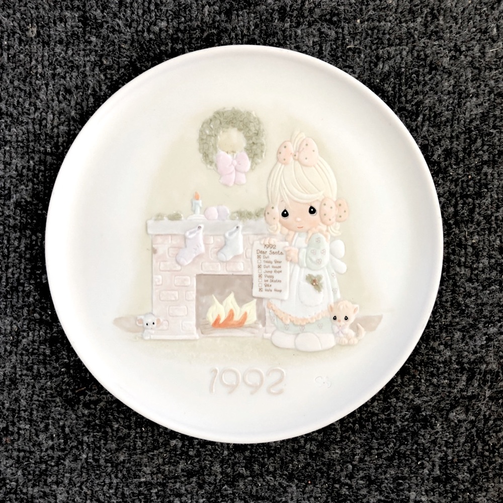 1992 Precious Moments Christmas Blessings Series